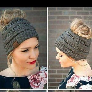 CC beanie ✨ BRAND NEW ✨